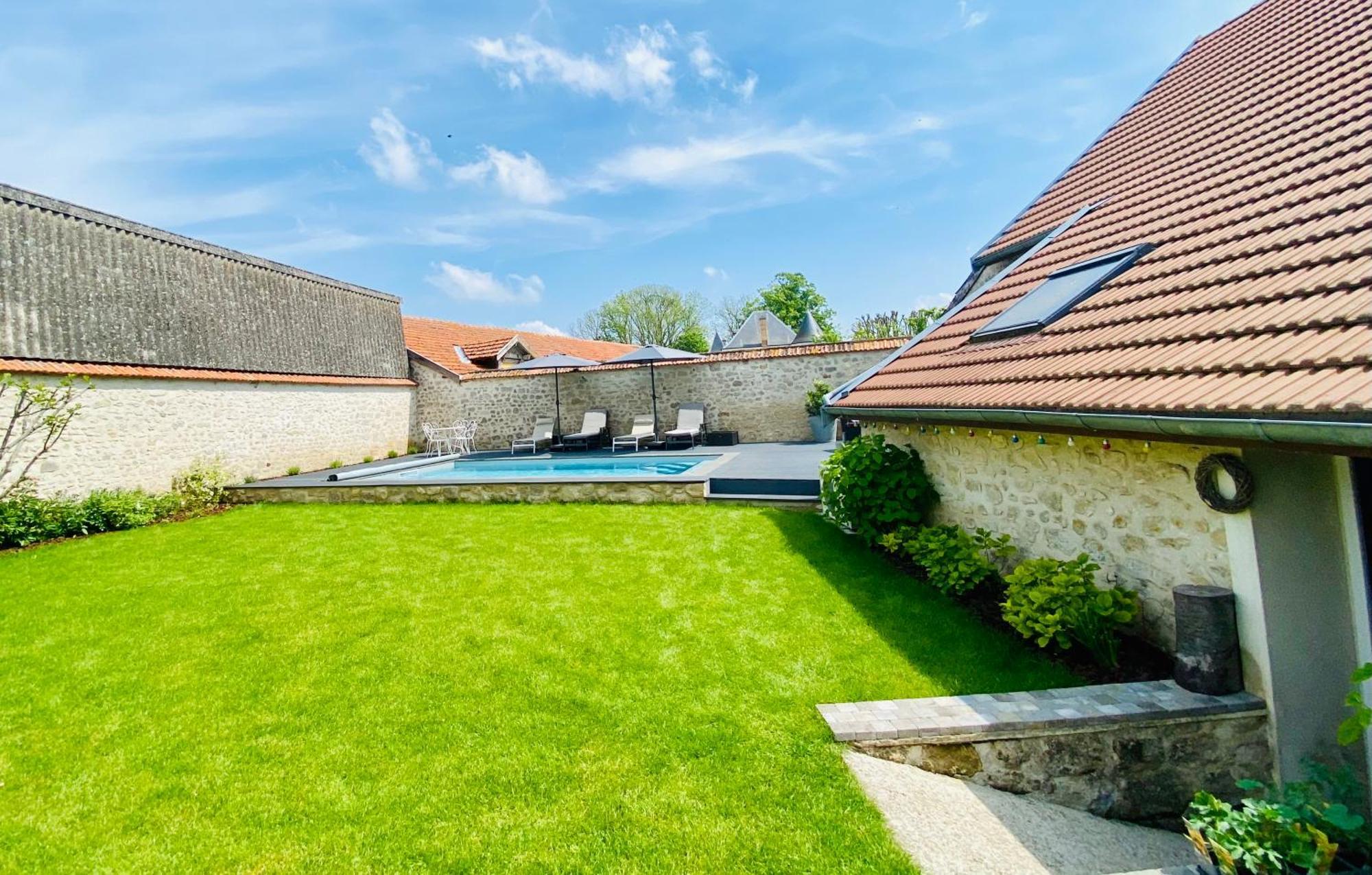 Studio D'Hotes Avec Piscine « Le Clos N°6 » Cormicy Exterior photo